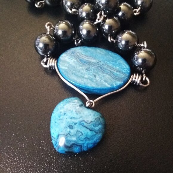 Blue Crazy Lace Agate Heart & Hematite Choker! Calm + Tranquility Heart Necklace - Picture 1 of 14